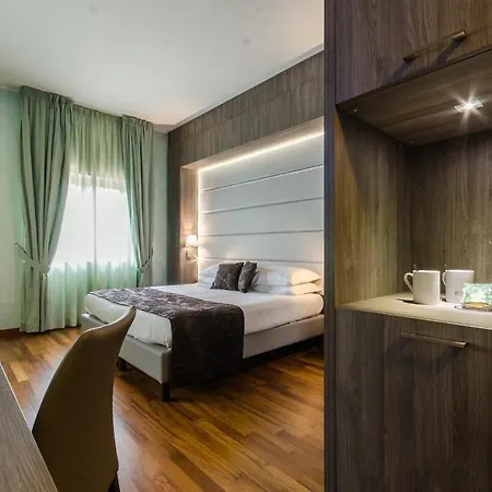 Santacroce Meeting Hotel 4*