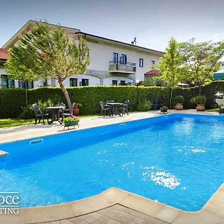 Hotel Meeting Santacroce 4*