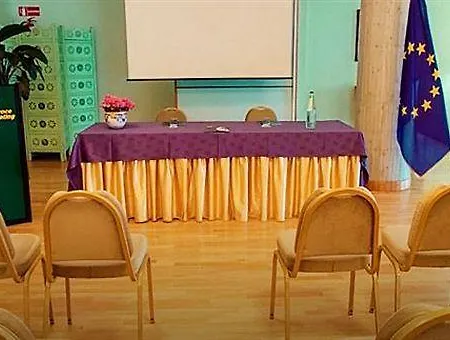 Santacroce Meeting Hotel