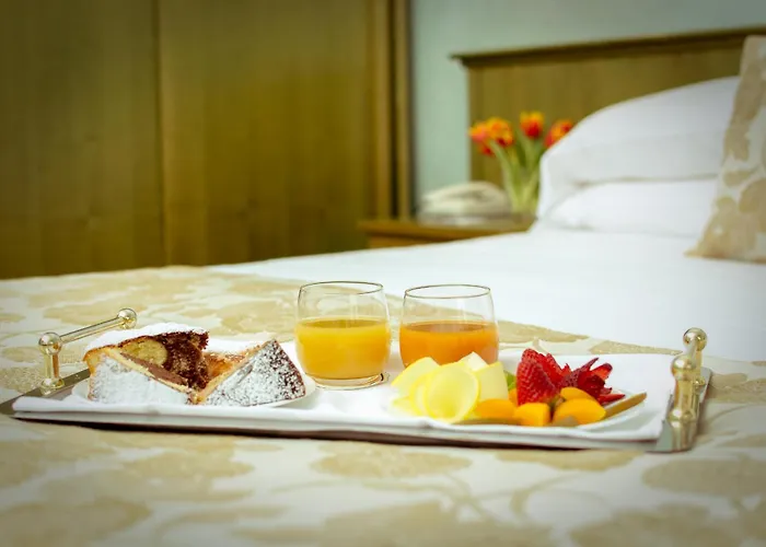 Santacroce Meeting Hotel 4*