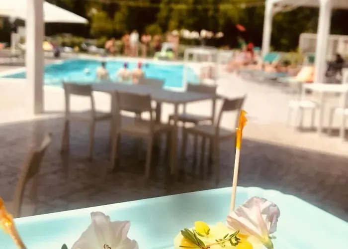 Ξενοδοχείο Santacroce Meeting Σουλμόνα