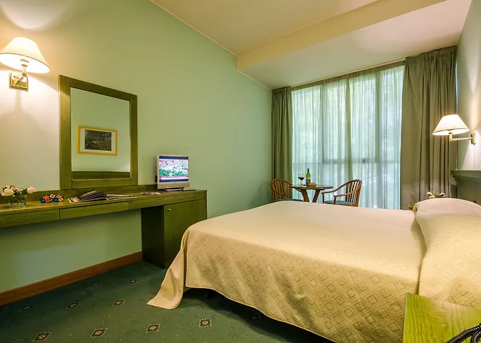 Santacroce Meeting 4*