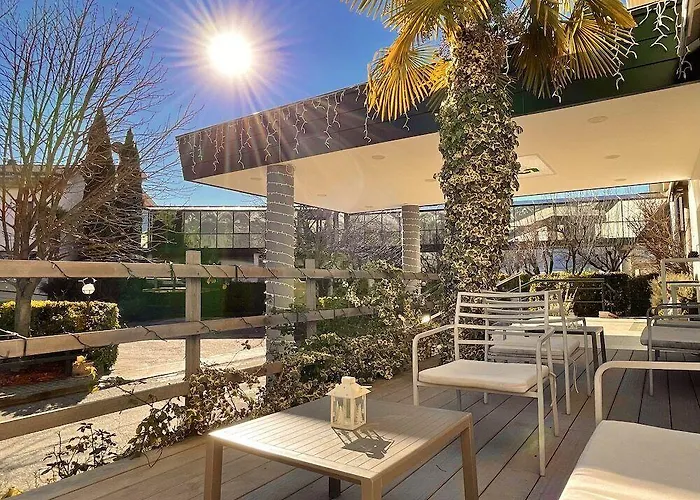 Ξενοδοχείο Santacroce Meeting Σουλμόνα